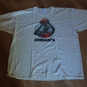 Nike Jordan's Back Iconic super rare vintage XXL white Michael Jordan t shirt
